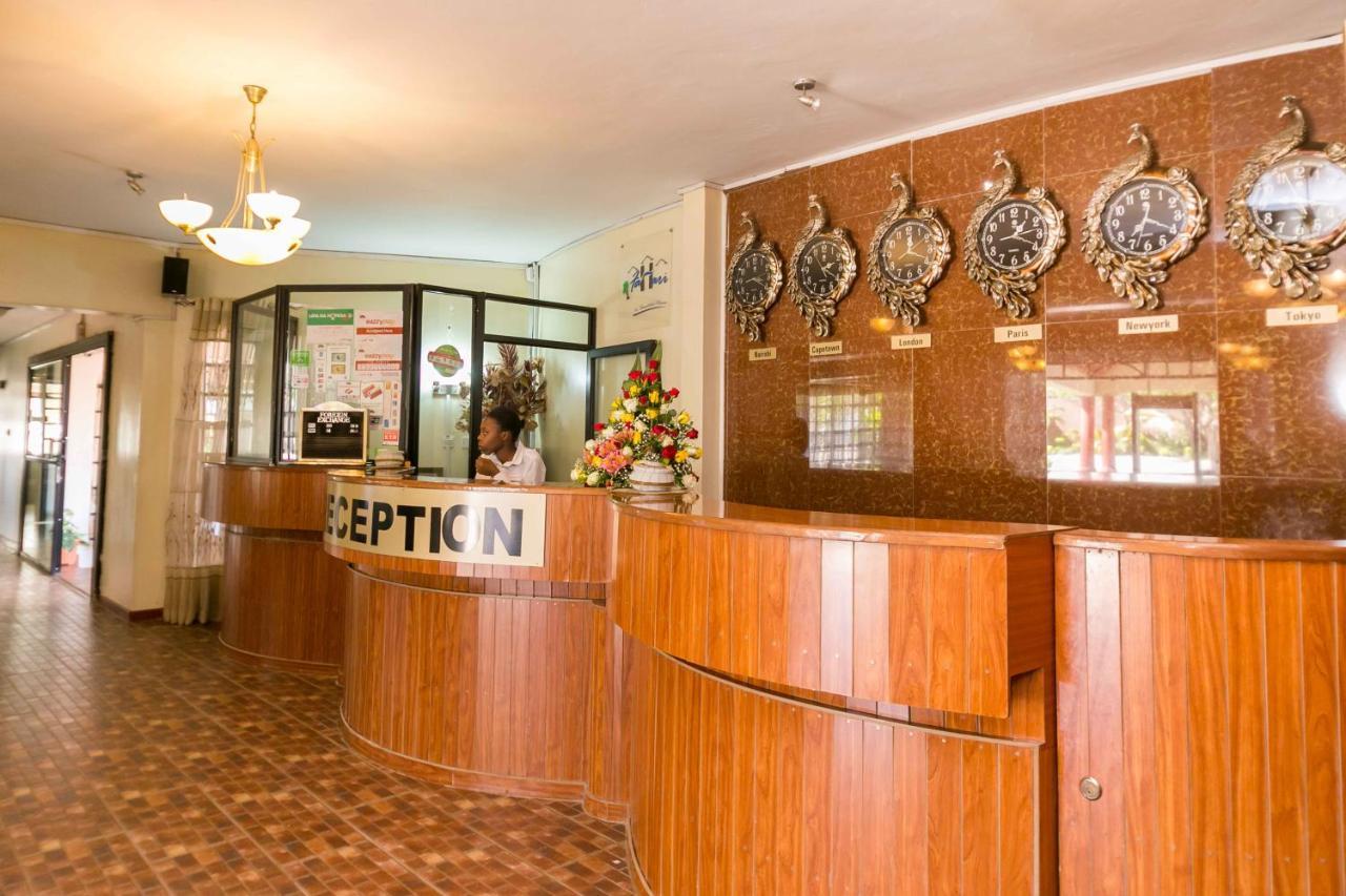 Fahari Gardens Hotel Nairobi Exterior photo